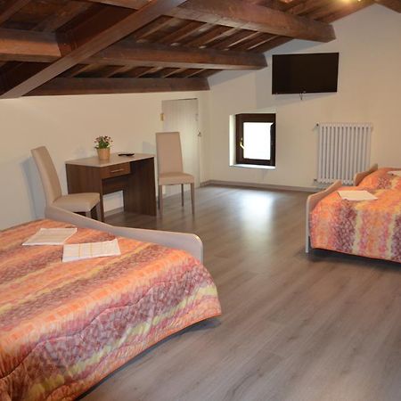 B&B Il Vicoletto LʼAquila Esterno foto